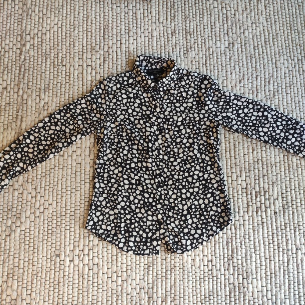 Black & White Print Banana Republic Blouse NWT XS